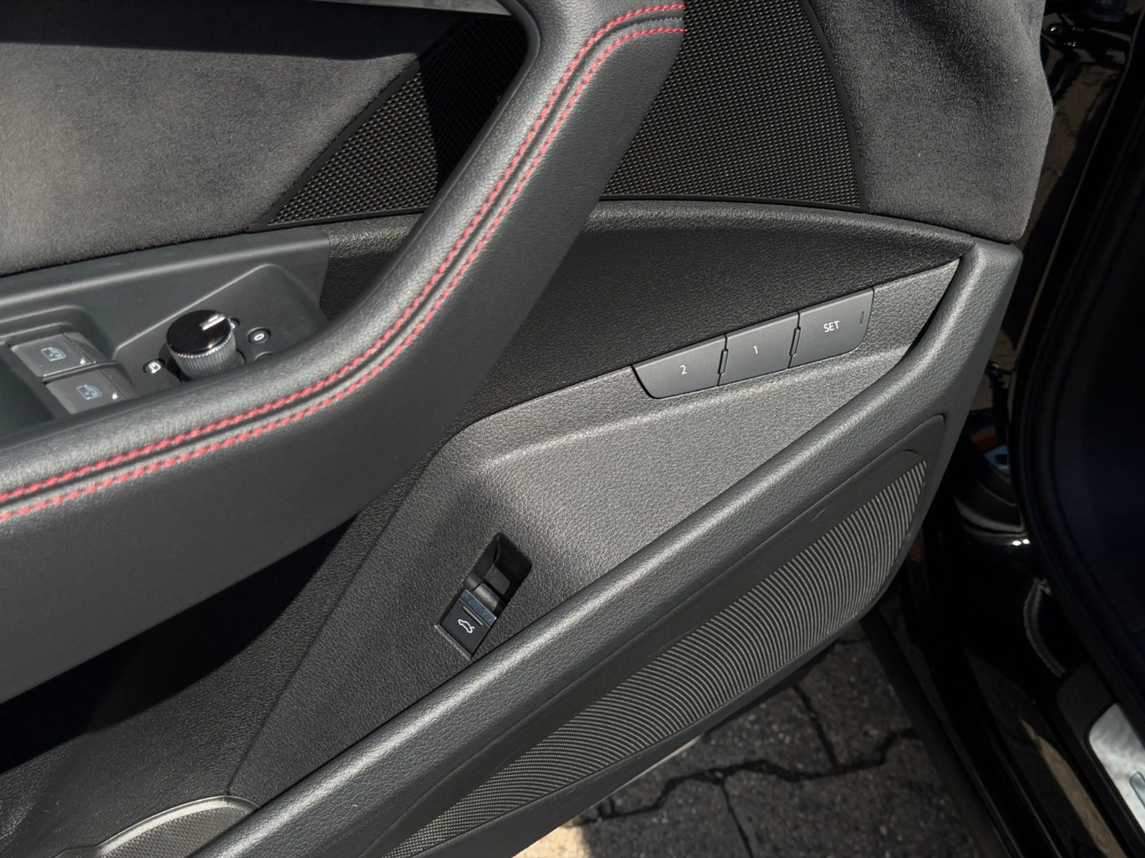 Audi Q8 e-tron Q8 Sportback e-tron 55 quattro S line/S Sitze — photo 13