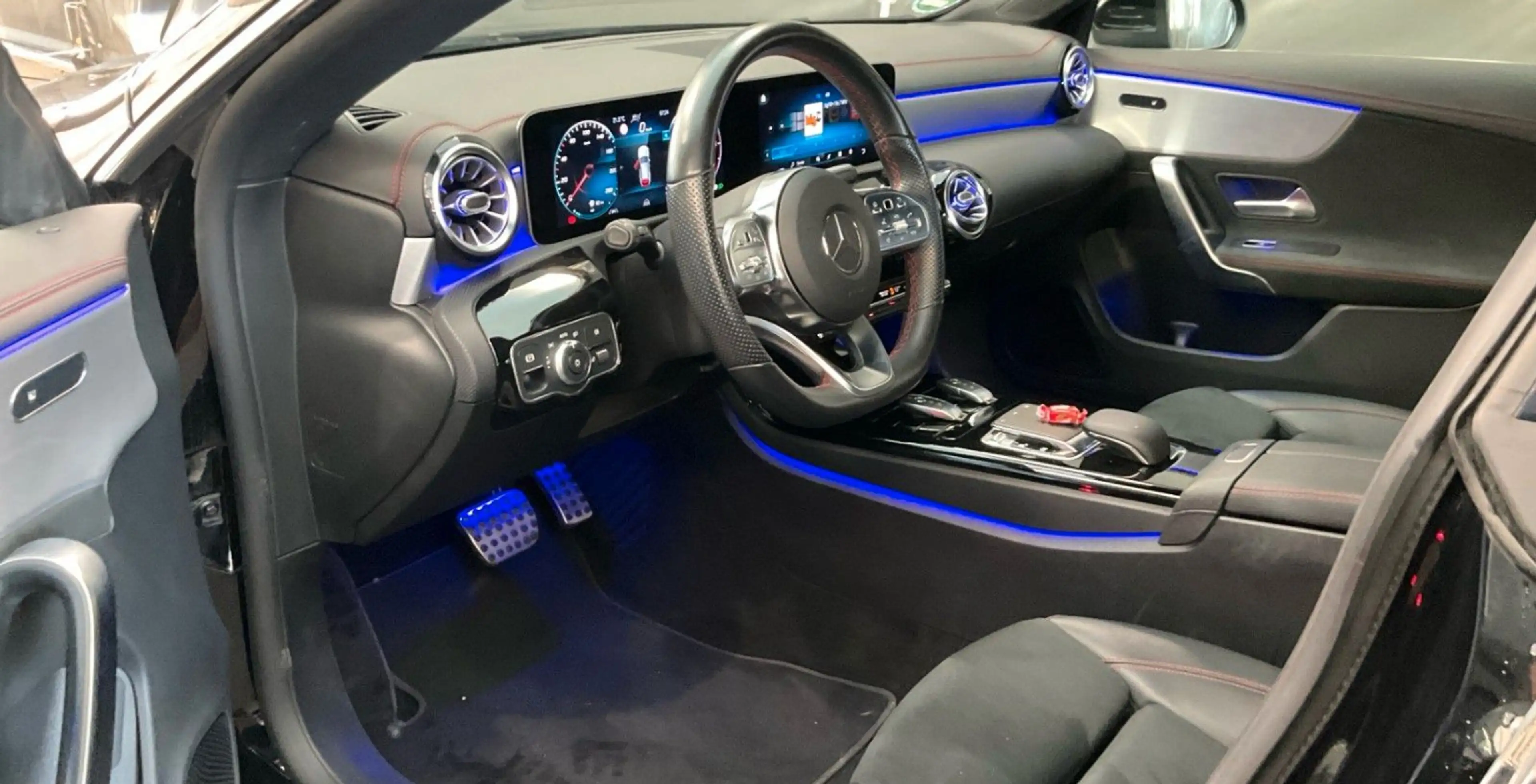 Mercedes-Benz CLA 220 CLA 220 Sb AMG LINE WIDESCREEN*AMBIENTE*KAMERA* — photo 3