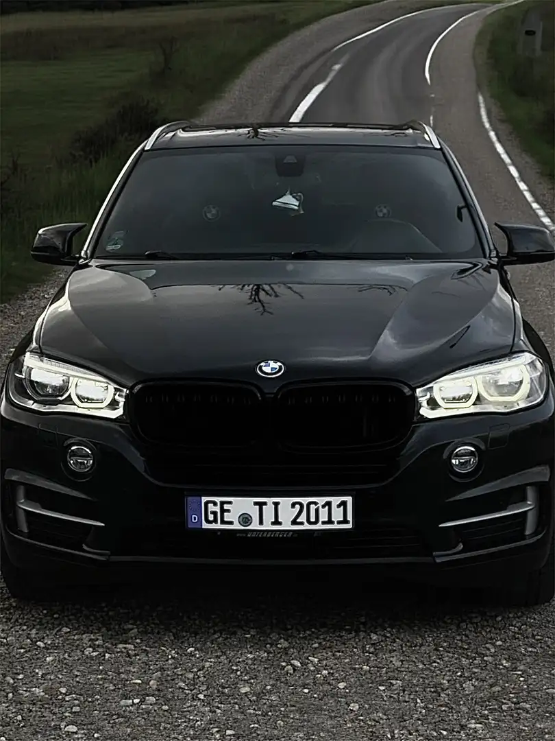 BMW X5 xDrive30d Top Schwarz - 1