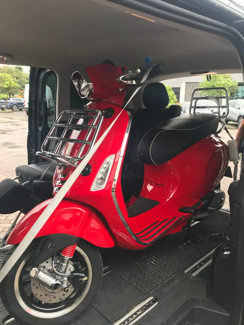 Vespa 125 Sprint ABS Rojo - 1