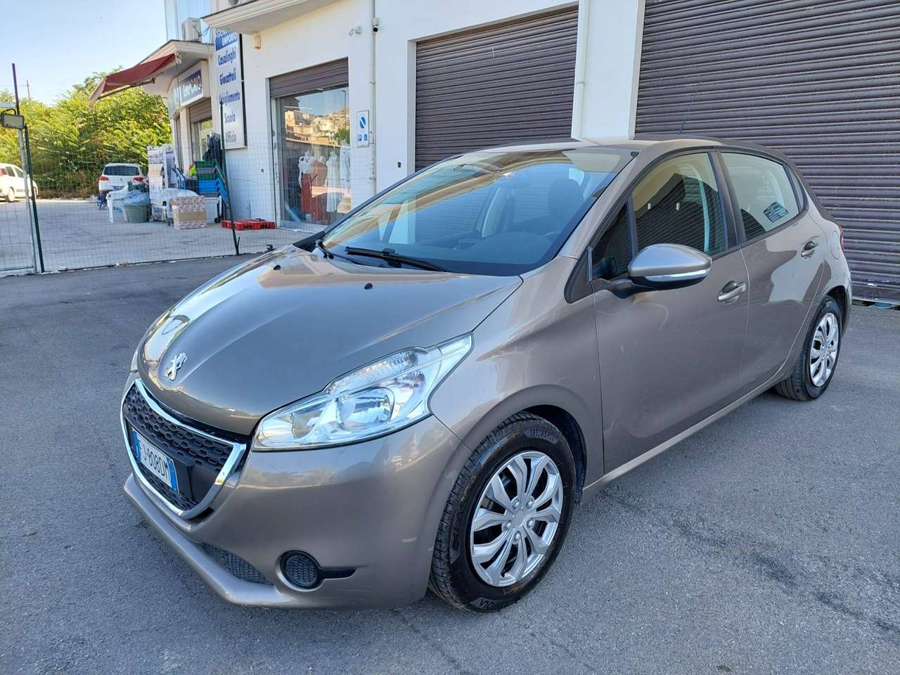 Peugeot 208 208 I 2012 3p 1.4 hdi 8v Active