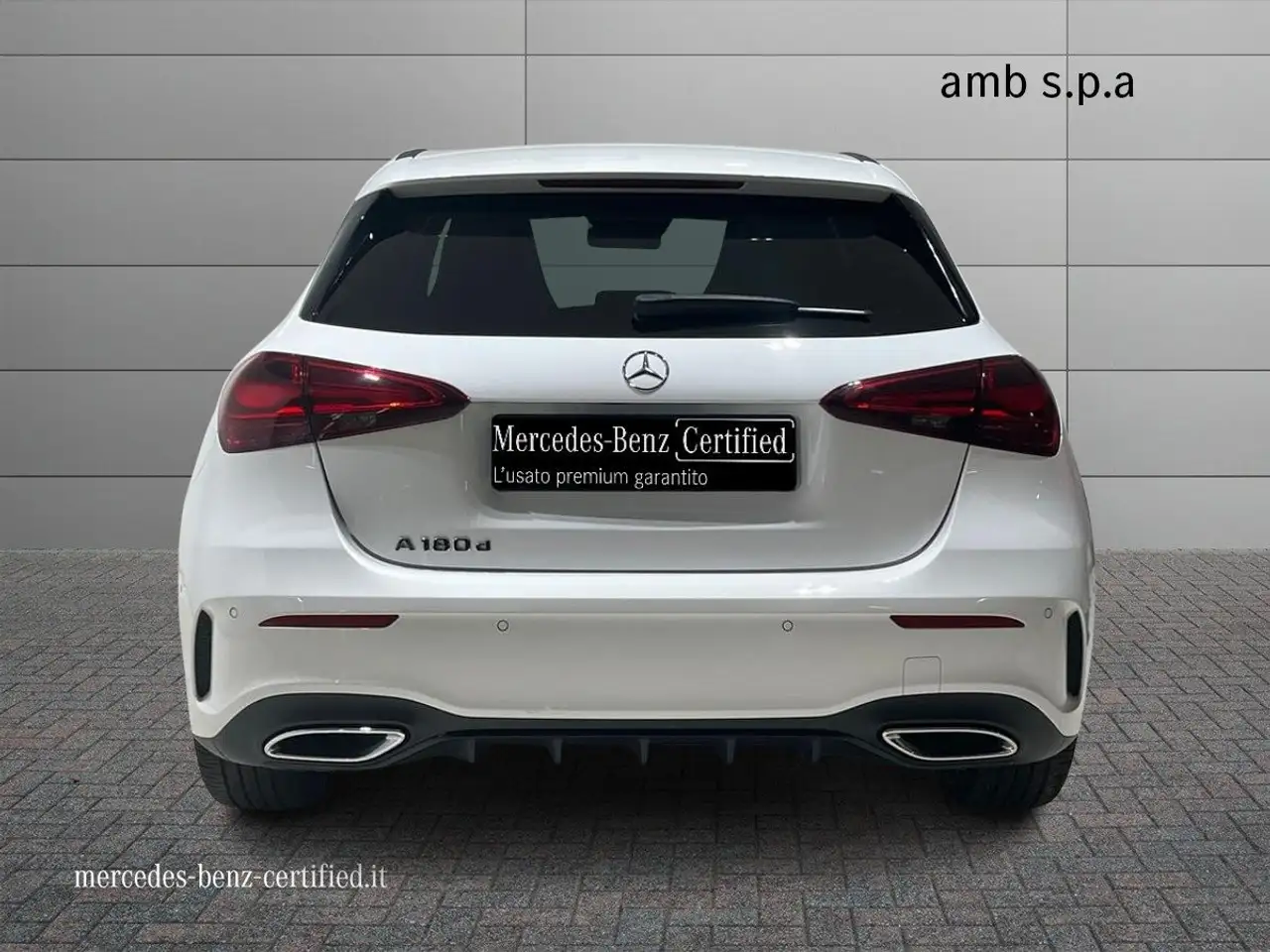 Mercedes-Benz A 180 A 180 d AMG Line Premium Plus 4