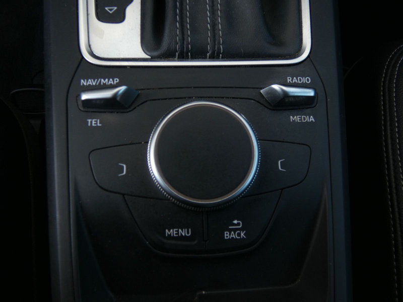 Audi Q2 30 TDI S tronic 2xS-LINE LED Navi B&O SHZ GRA — photo 16
