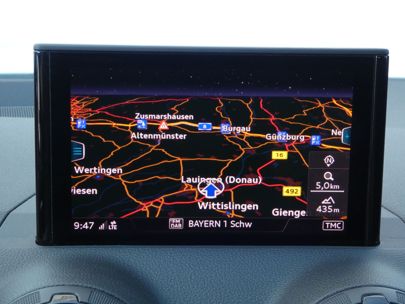 Audi Q2 30 TDI S tronic 2xS-LINE LED Navi B&O SHZ GRA — photo 9