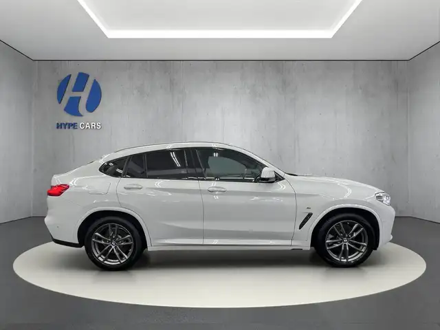 BMW X4 view 6