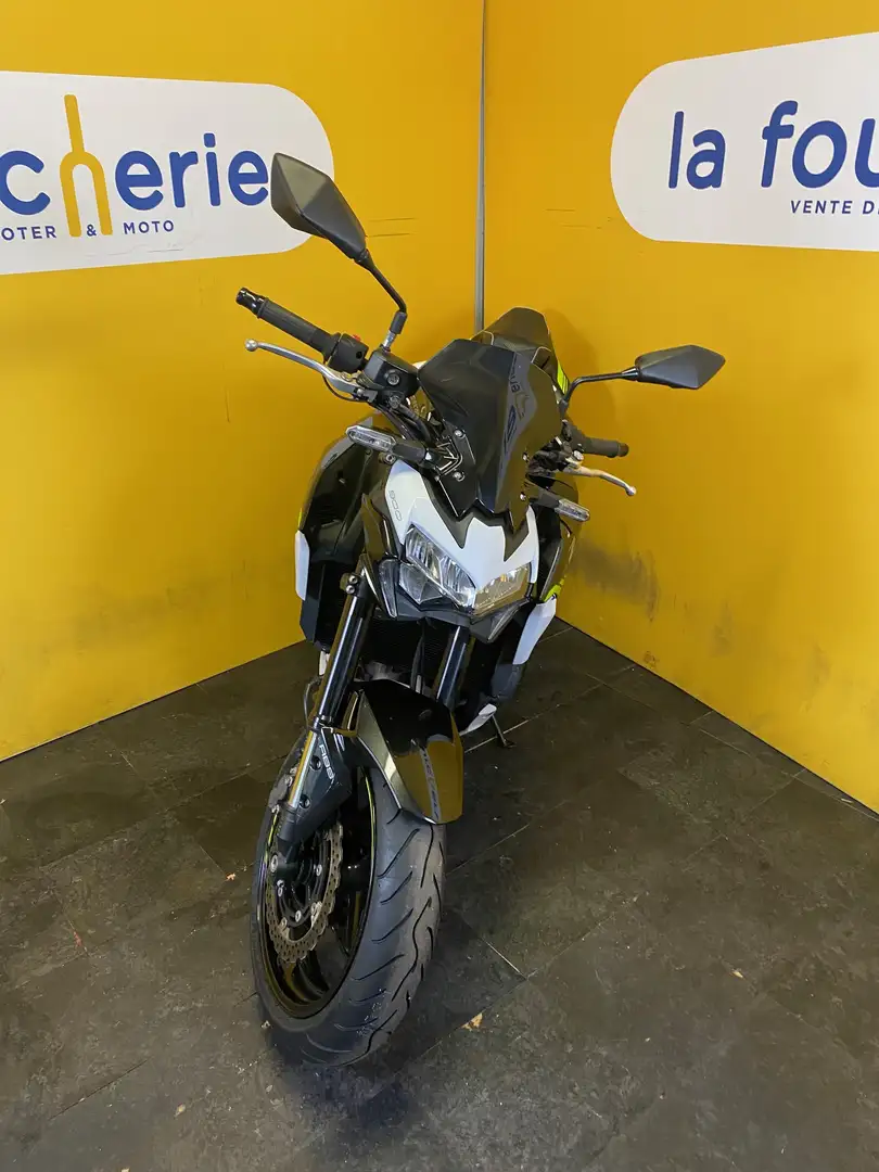 Kawasaki Z 900 Blanc - 2