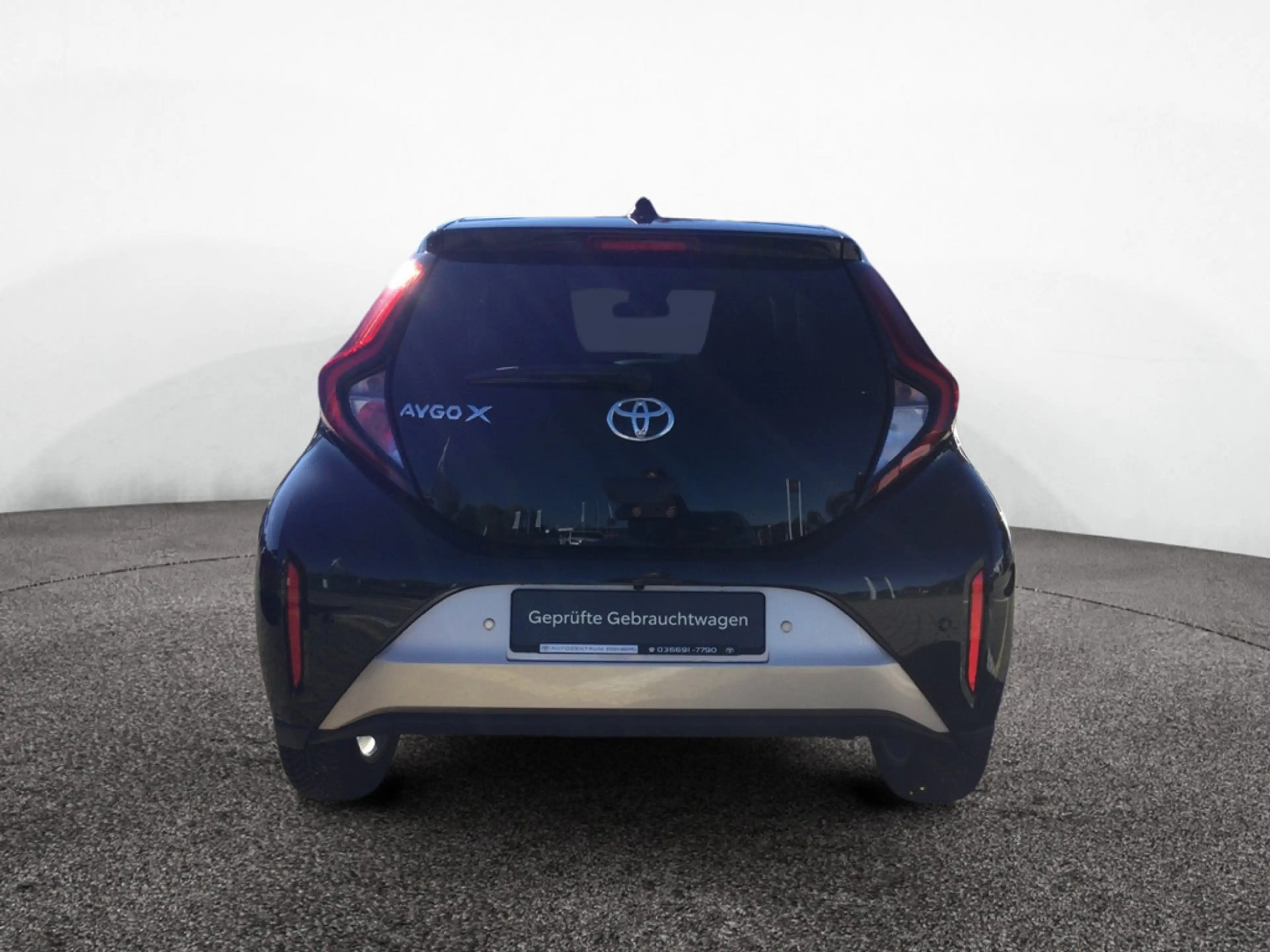 Toyota Aygo X 1.0 Pulse PDC SHZ KAMERA NAVI ACC LED — photo 6