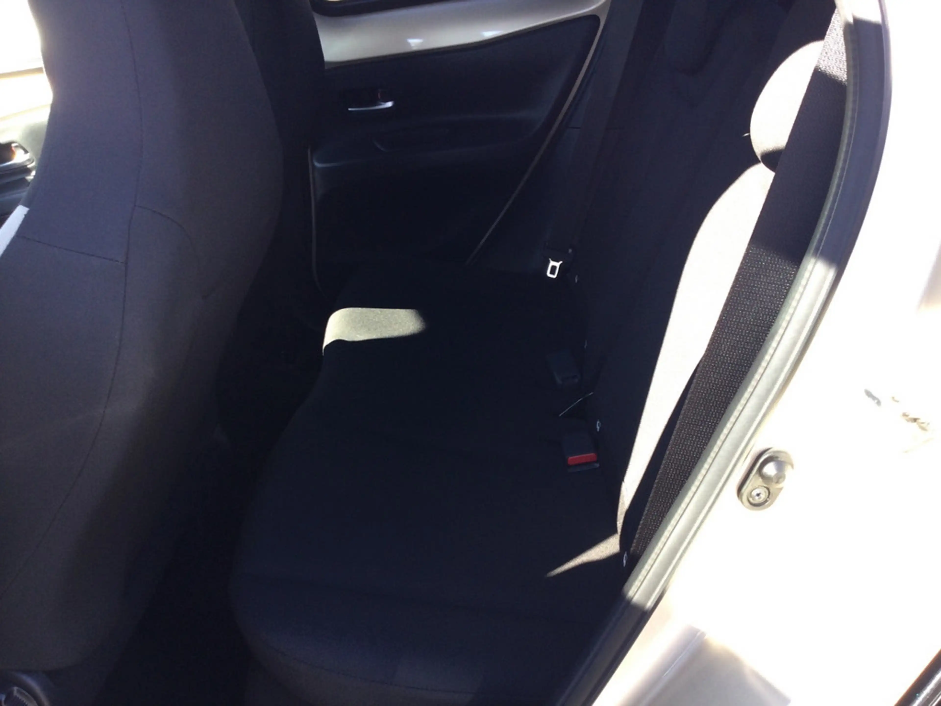 Toyota Aygo X 1.0 Pulse PDC SHZ KAMERA NAVI ACC LED — photo 12