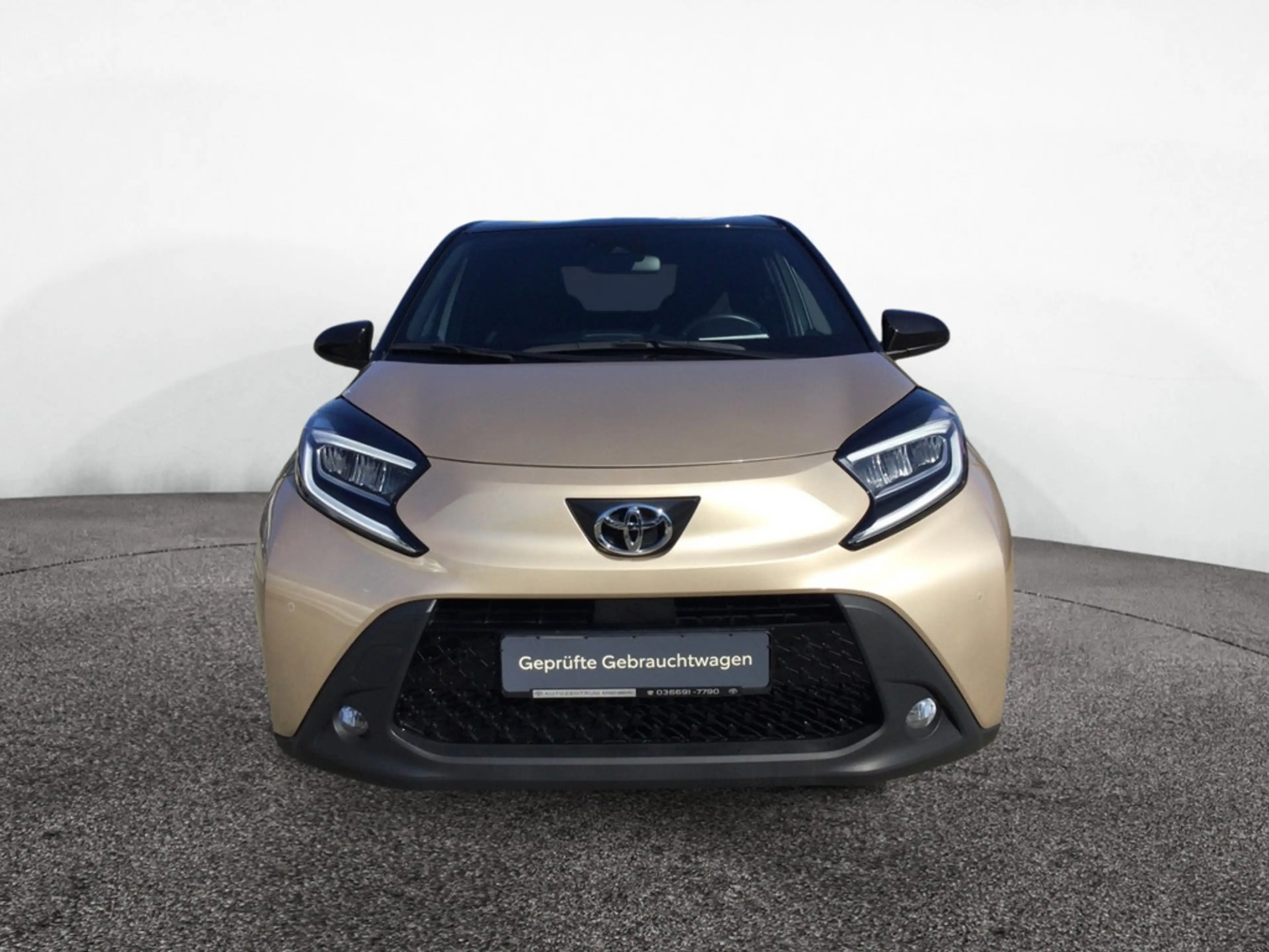 Toyota Aygo X 1.0 Pulse PDC SHZ KAMERA NAVI ACC LED — photo 3