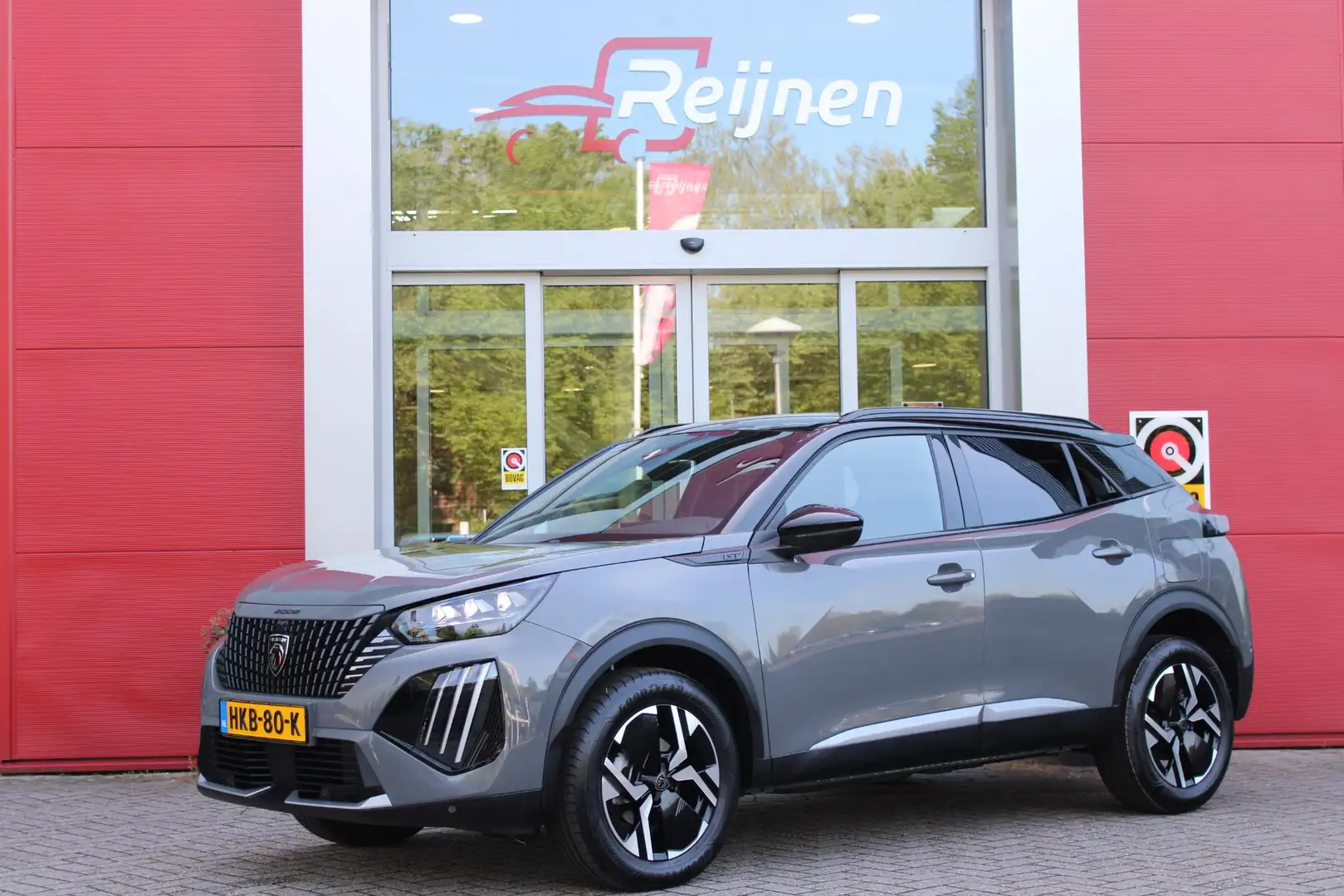Peugeot 2008 1.2 130PK AUTOMAAT GT PACK | NAVIGATIE | FULL LED Grijs - 1