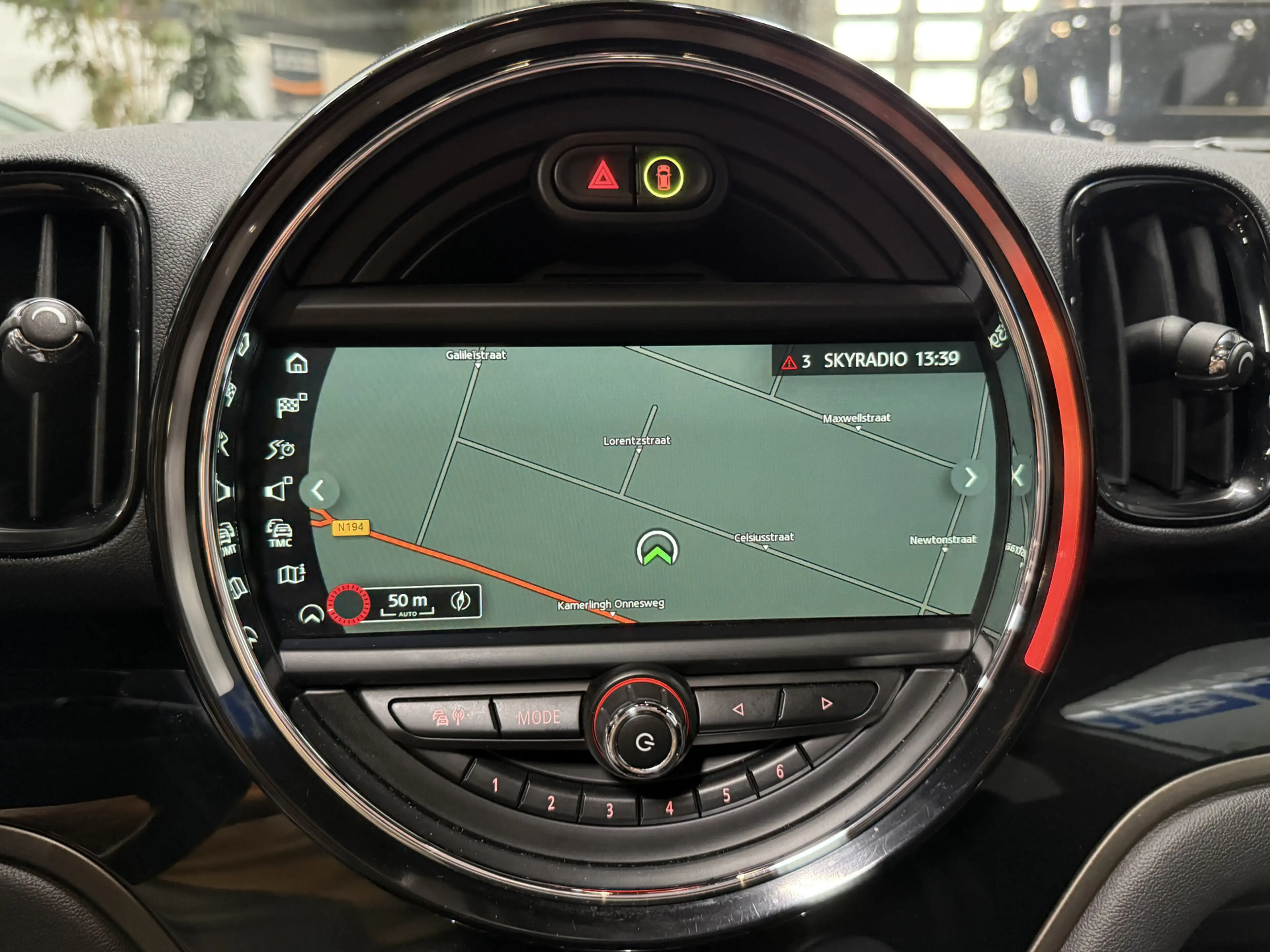 MINI John Cooper Works Countryman 1.5 Business Edition // JCW // panodak // Harman K — photo 15