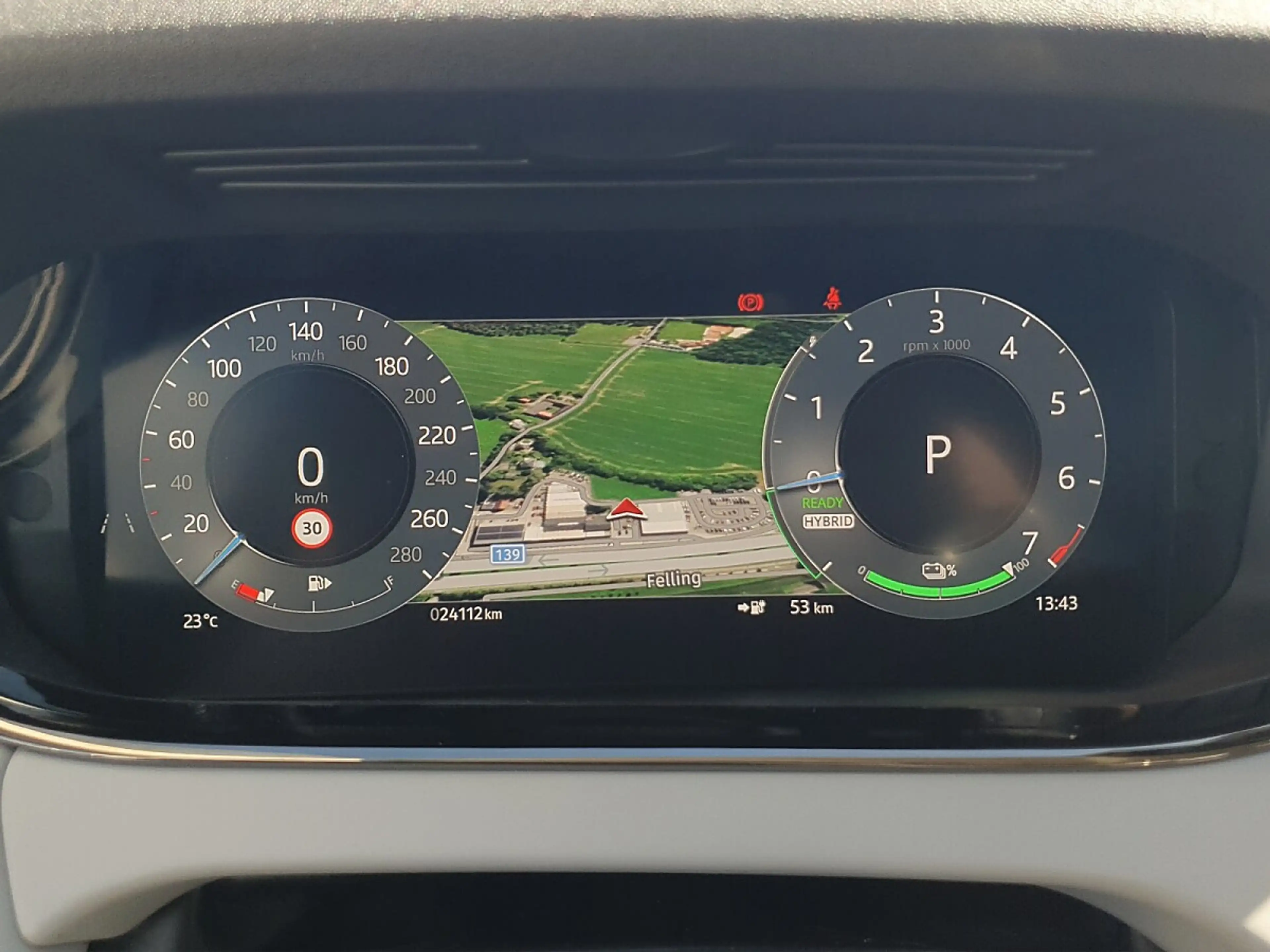 Land Rover Range Rover Evoque 1.5 P300e Dynamic SE Hybrid — photo 14
