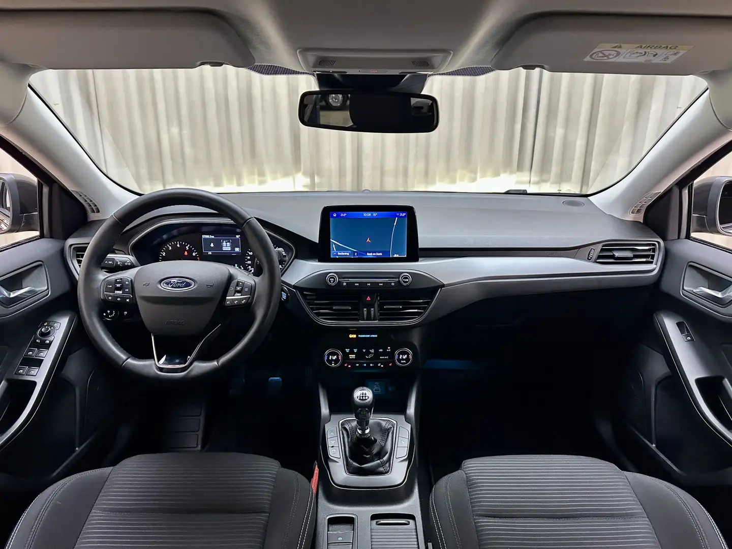 Ford Focus 1.0 EcoBoost Hybrid Titanium *Org.NL!* Stuur/Stoel Grau - 2