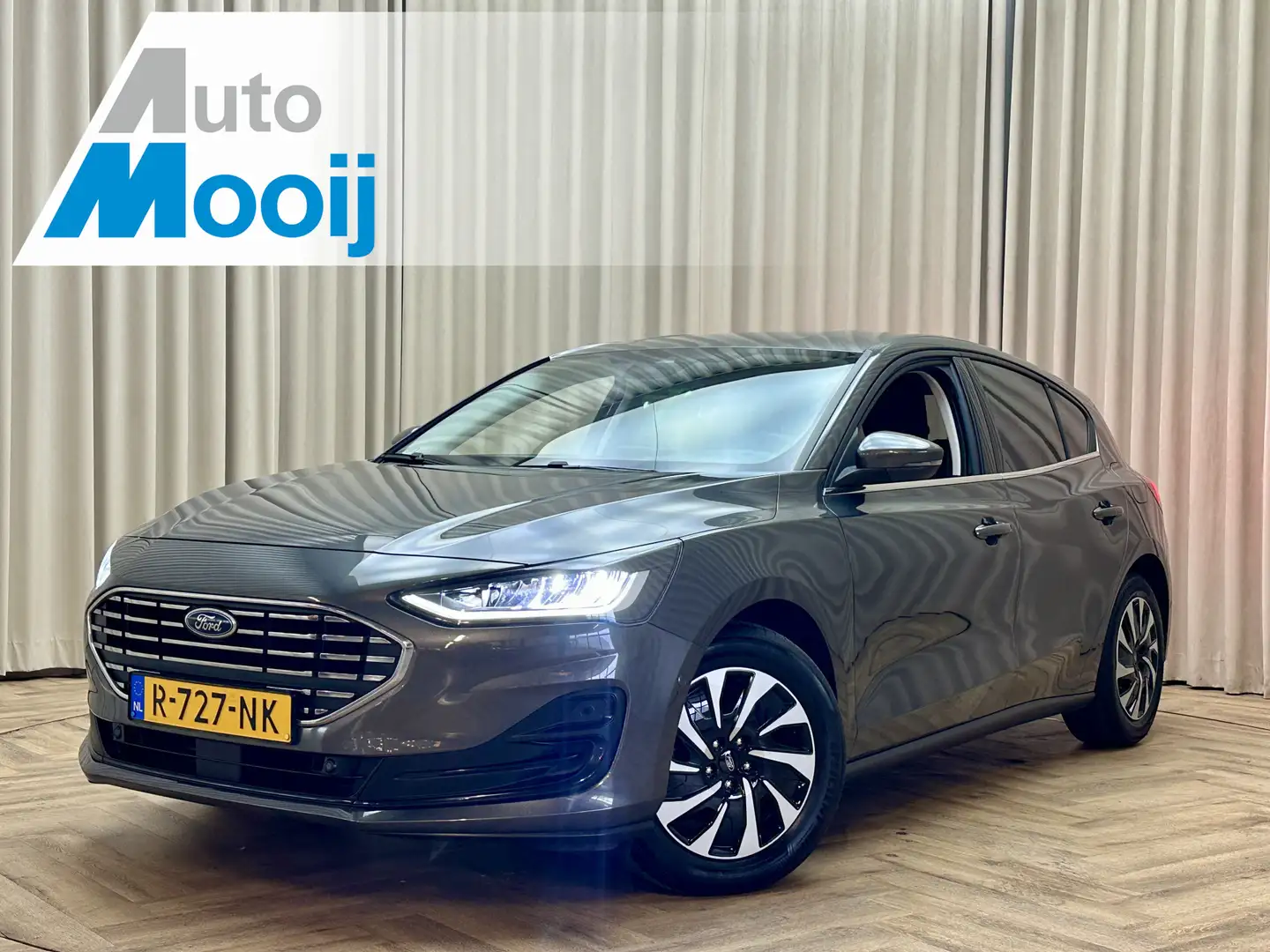 Ford Focus 1.0 EcoBoost Hybrid Titanium *Org.NL!* Stuur/Stoel Grau - 1