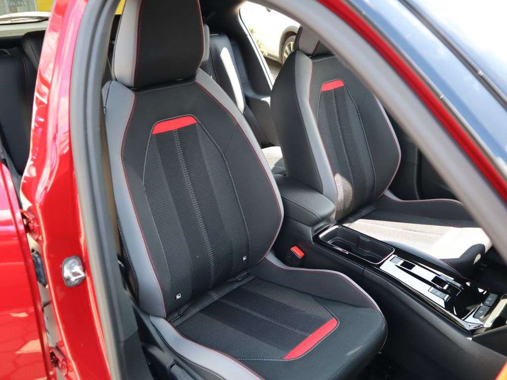 Opel Mokka E