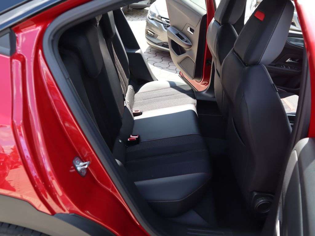 Opel Mokka E
