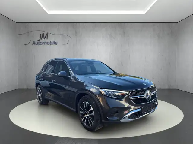 Mercedes-Benz GLC 220 d 4Matic Avantgarde AHK Kamera Leder