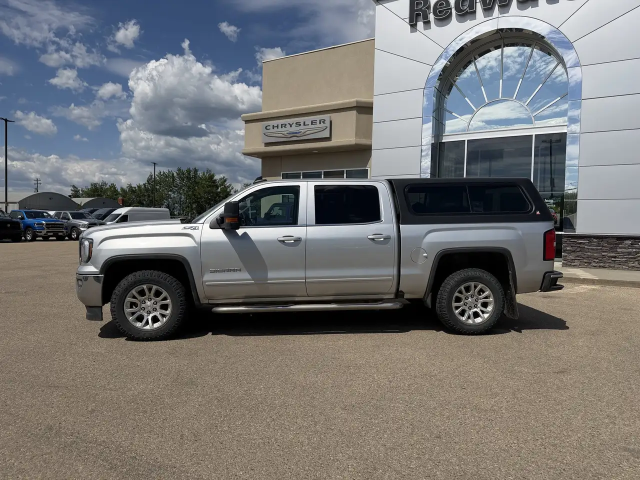 GMC Sierra 1500 fotografie GMC Sierra 1500