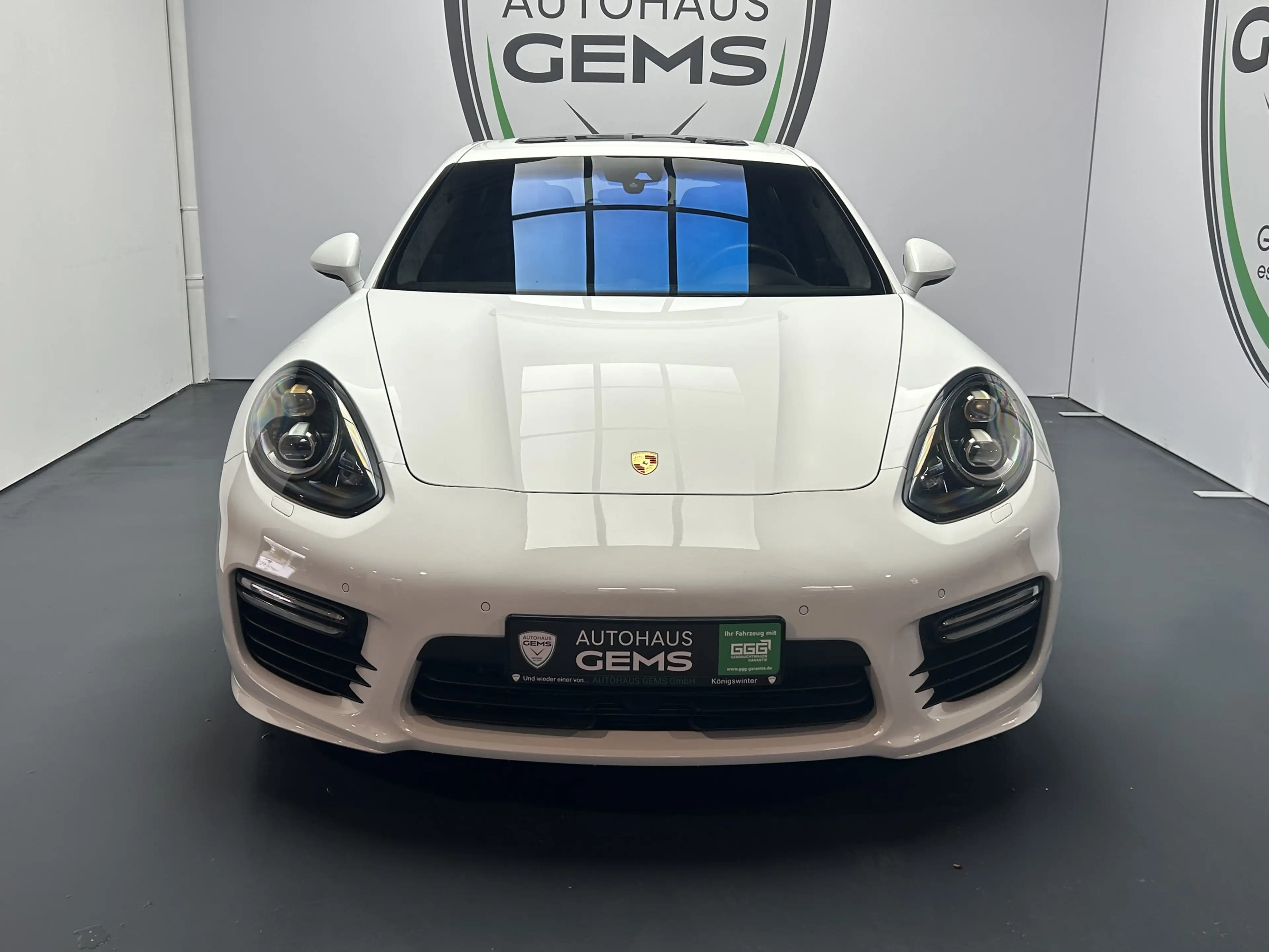 Porsche Panamera GTS S-Dach Alcantara LED Navi BOSE — photo 2