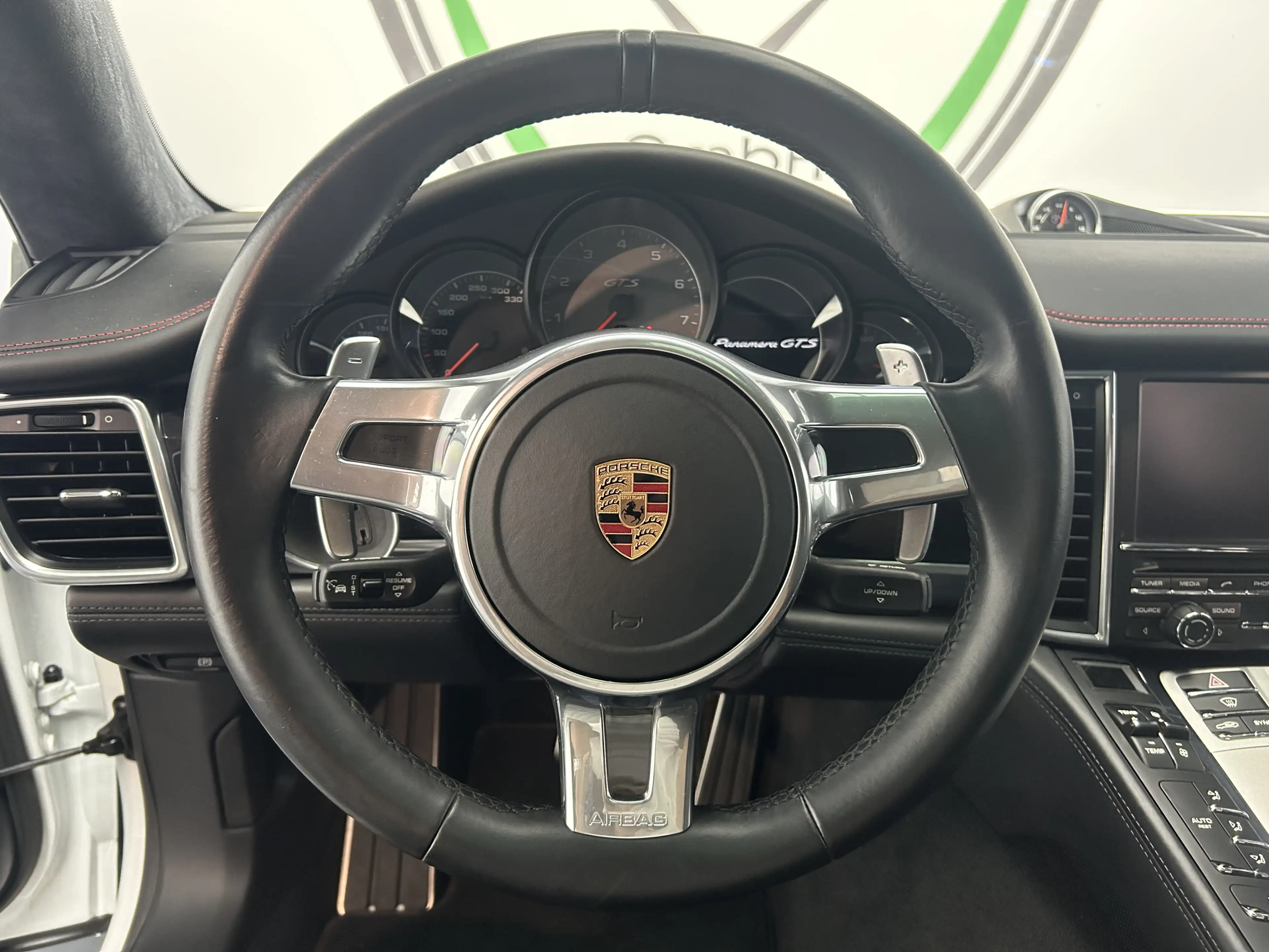 Porsche Panamera GTS S-Dach Alcantara LED Navi BOSE — photo 13