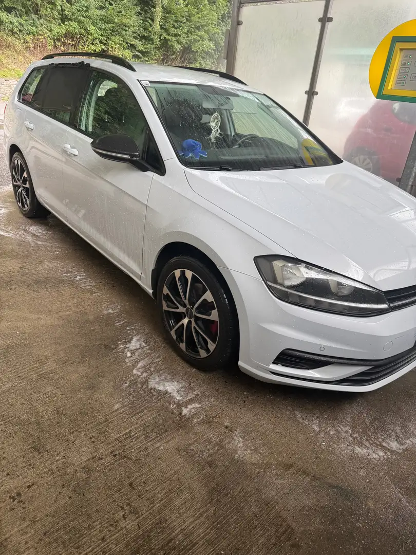 Volkswagen Golf Variant Golf Variant Trendline 1,0 TSI Trendline Weiß - 1