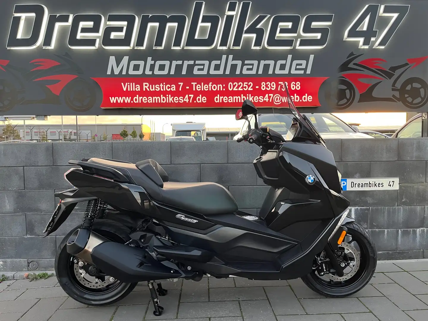 BMW C 400 GT **NEUZUSTAND**TRÄGER**KEYLESS**GRIFF./SITZHEIZ. Alb - 1