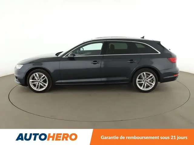 Audi A4 view 3