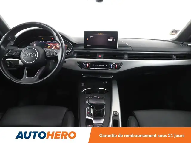 Audi A4 view 12
