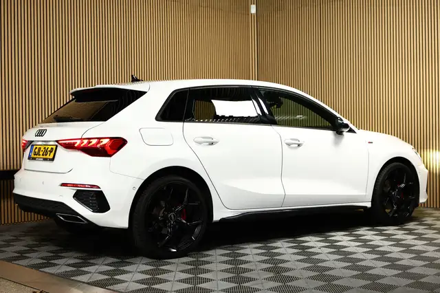 Audi A3 view 10