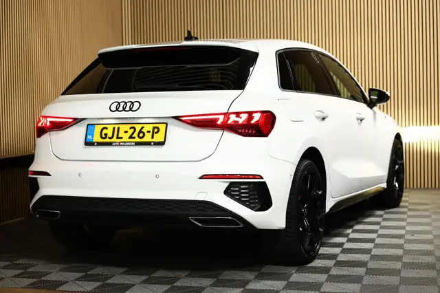 Audi A3 view 3