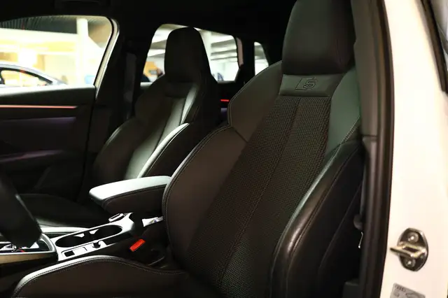 Audi A3 view 12