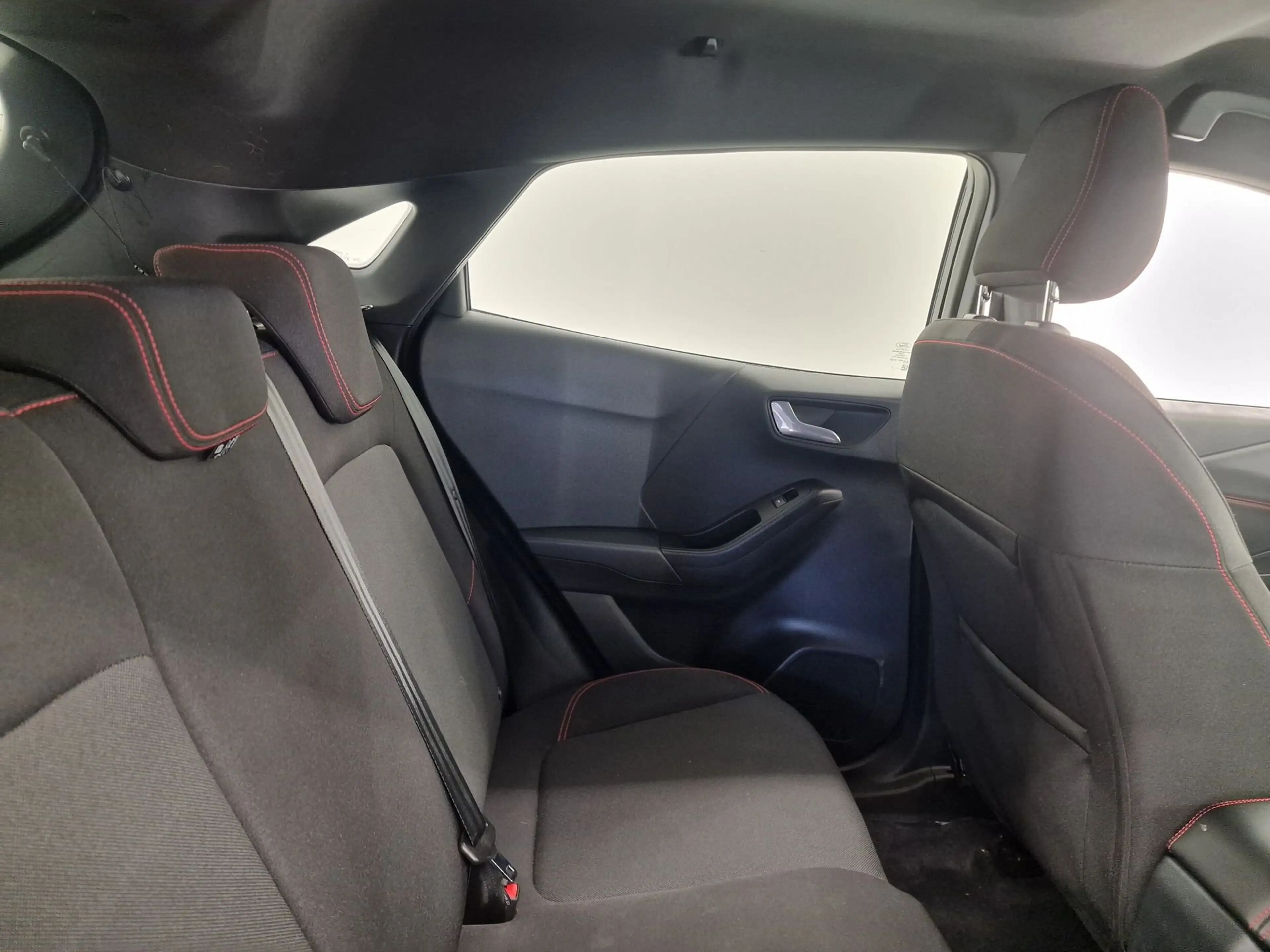 Ford Puma ST-LINE HYBRID BENZINE 26000KM — photo 7