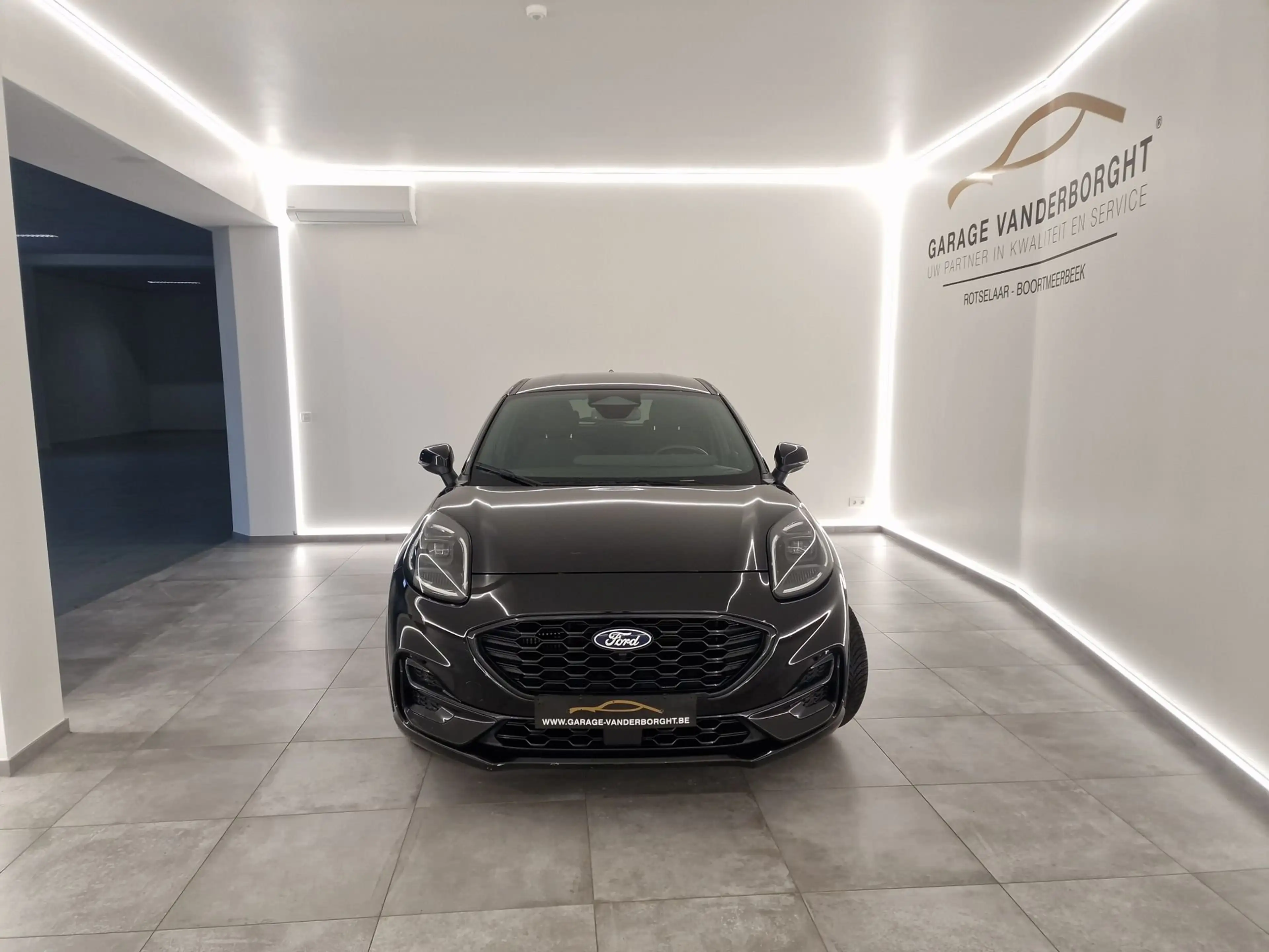 Ford Puma ST-LINE HYBRID BENZINE 26000KM — photo 2