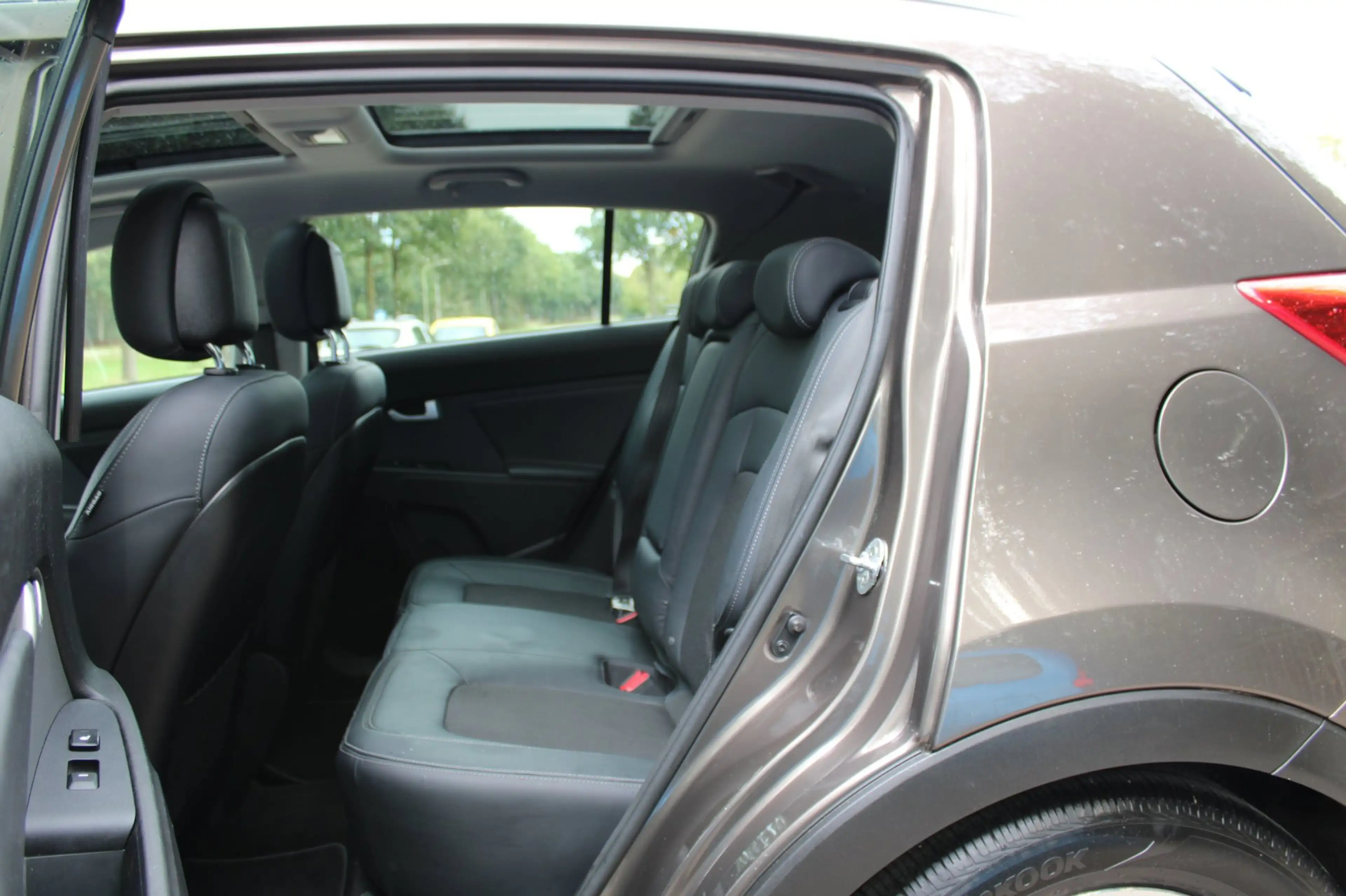 Kia Sportage 2.0 ExecutiveLine 4WD, Automaat, Clima, Navi, Trek — photo 16