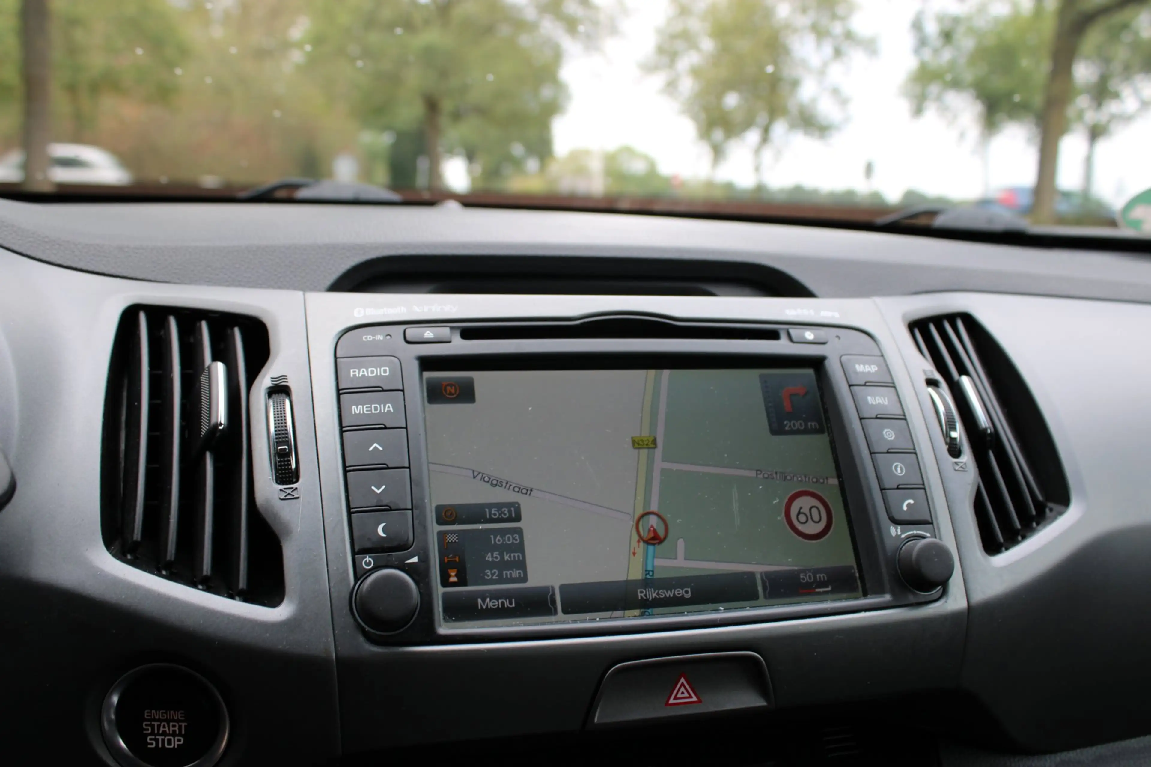 Kia Sportage 2.0 ExecutiveLine 4WD, Automaat, Clima, Navi, Trek — photo 27
