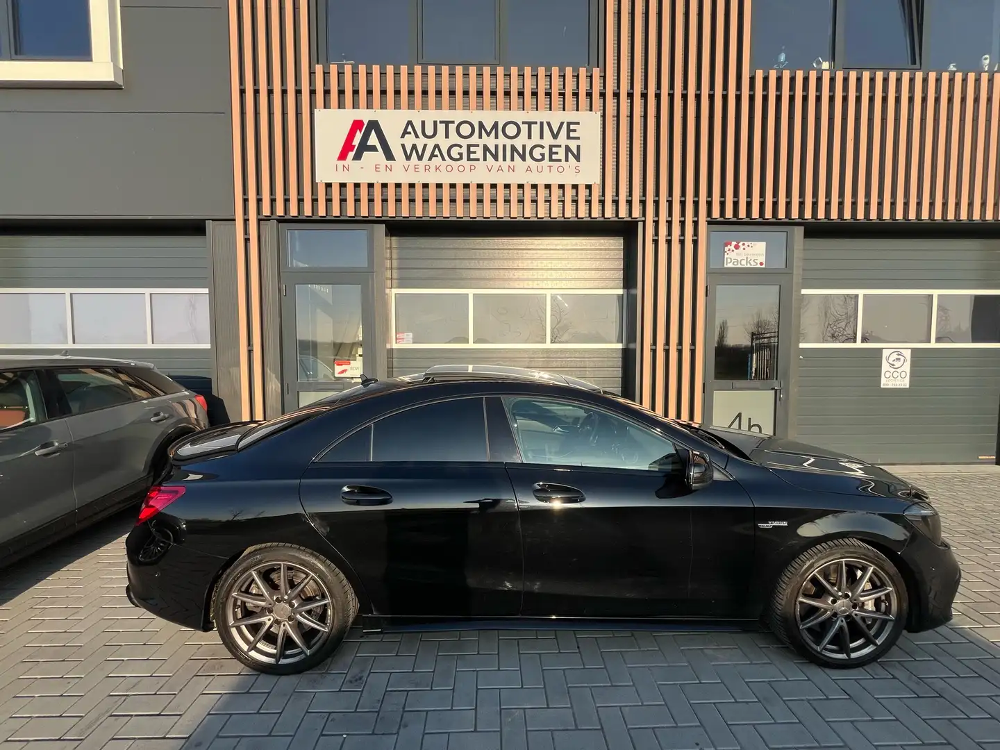 Mercedes-Benz CLA 45 AMG 4MATIC|Carbon|DealerOnderhouden|Spoiler| Noir - 2