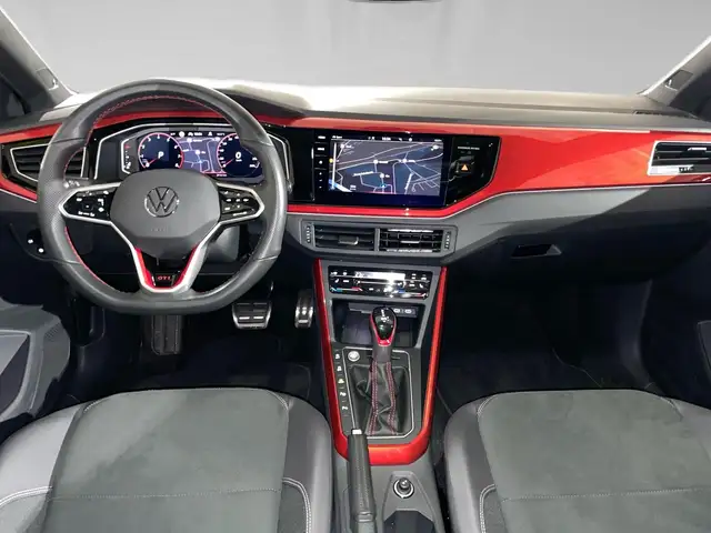 Volkswagen Polo view 5
