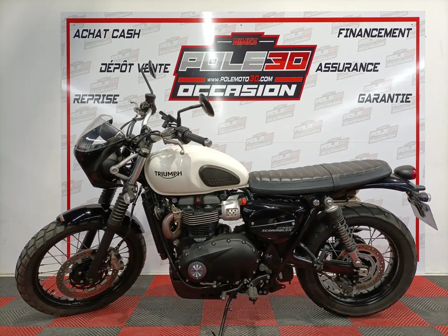 Triumph Street Scrambler Blanc - 2