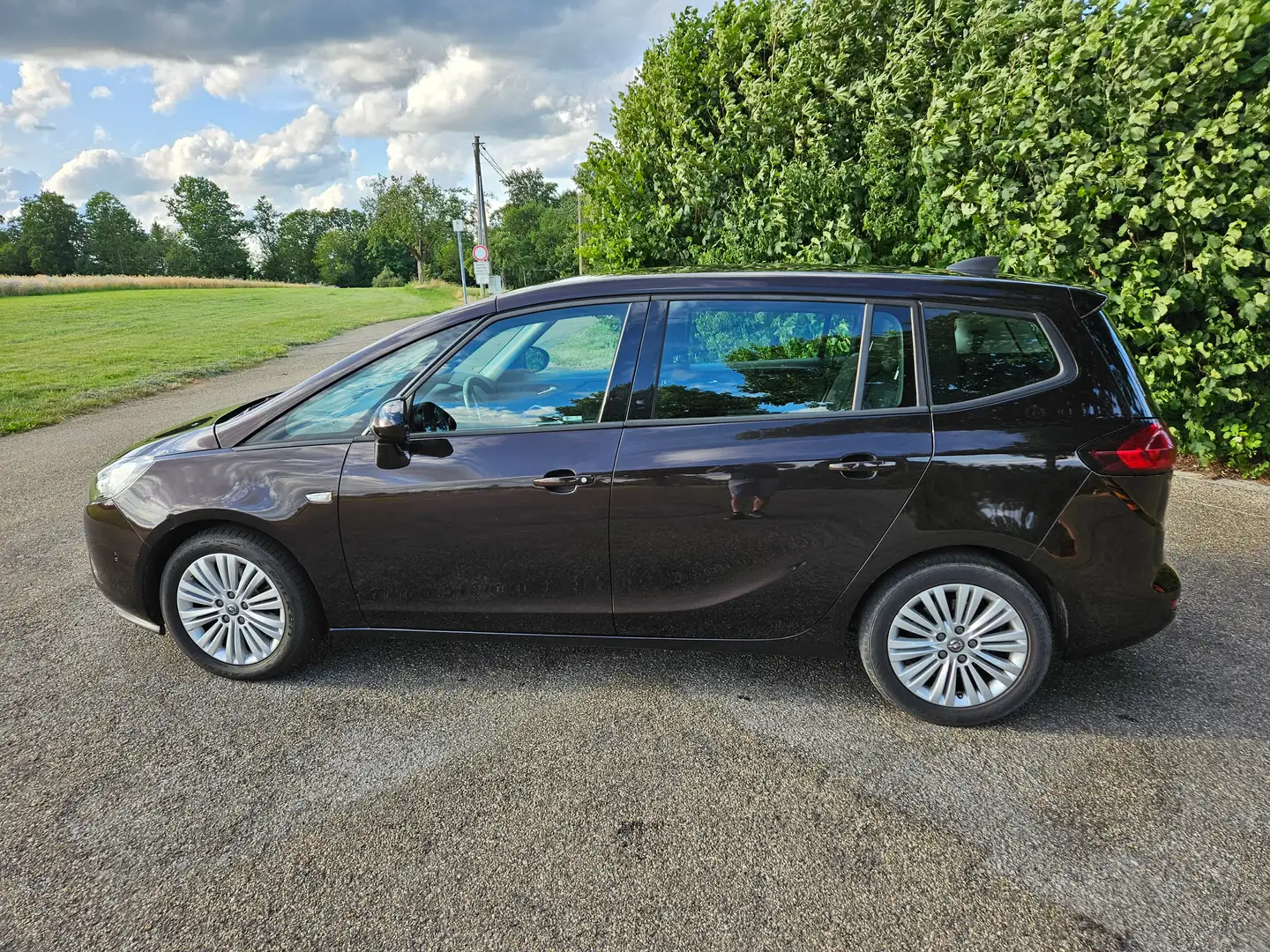 Opel Zafira Tourer Zafira Tourer 1.4 Turbo ecoFLEX Start/Stop drive Braun - 2