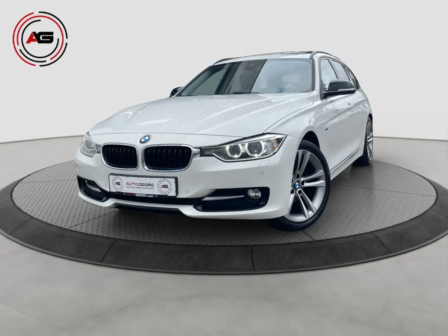 BMW 320 dAT Sport Line NAVI PANORAMA SHZ XENON PDC Blanc - 1