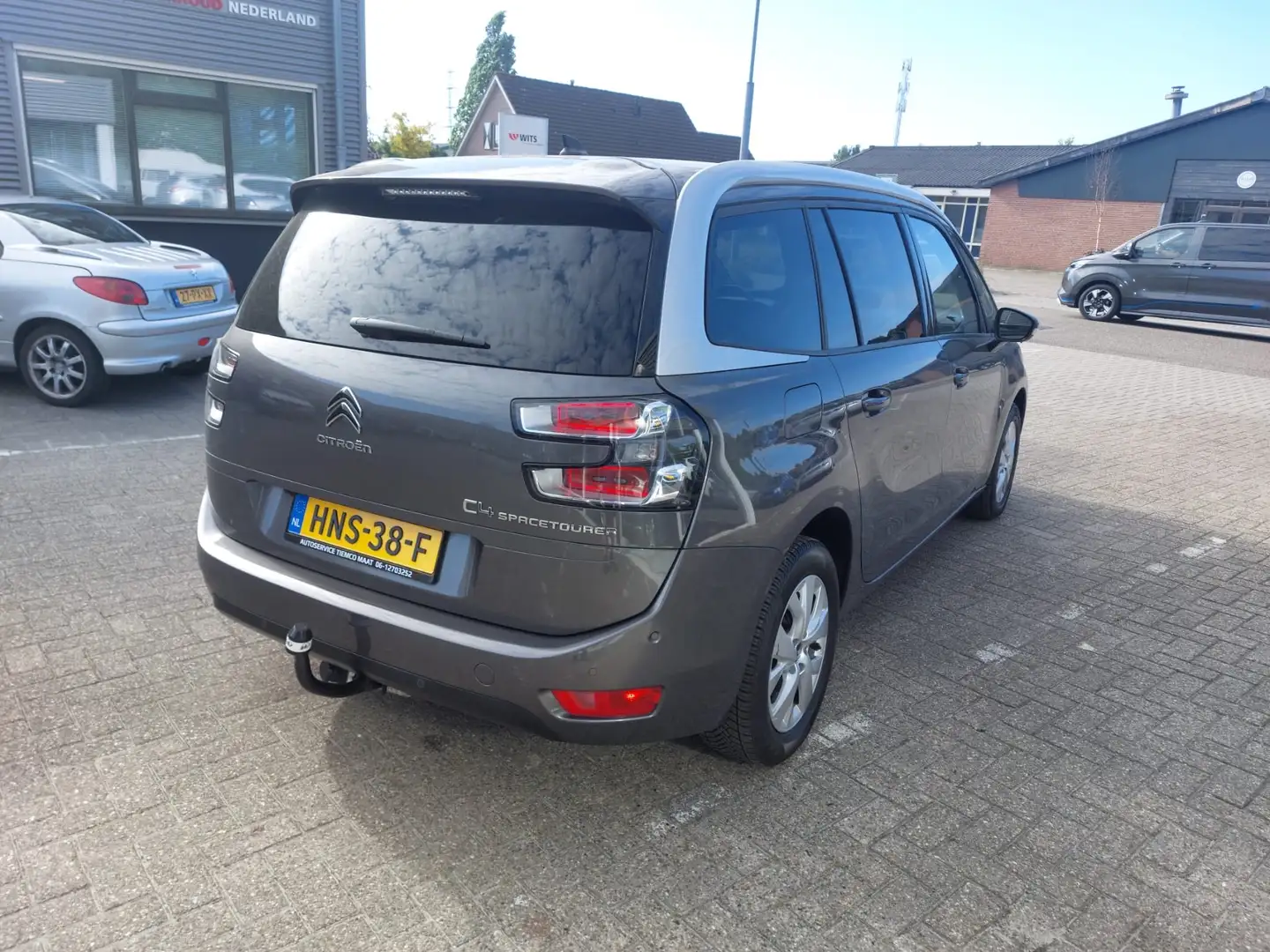 Citroen Grand C4 SpaceTourer 1.2 PureTech Business, 7 pers, trekhaak Gris - 2