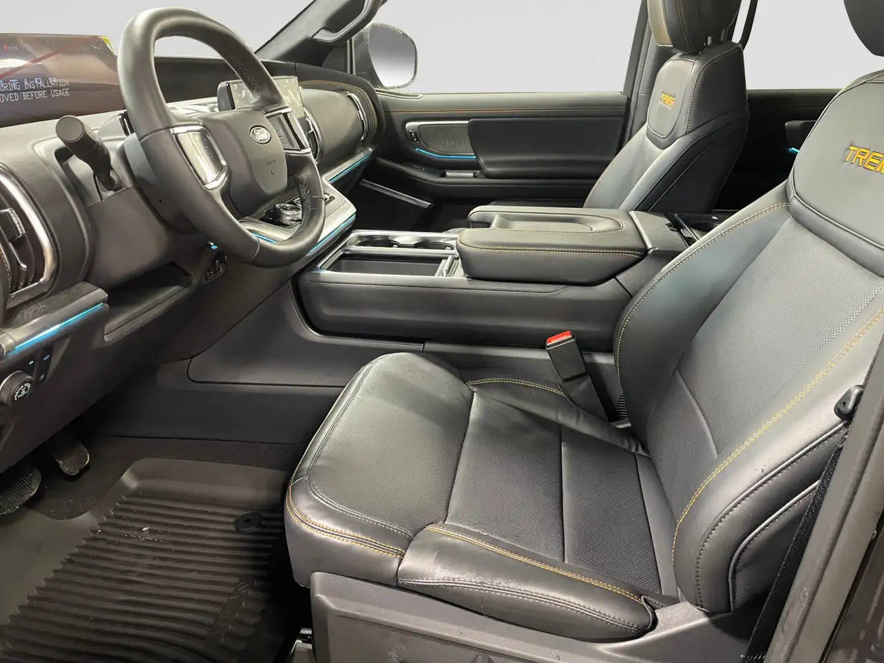 Ford Expedition снимка Ford Expedition