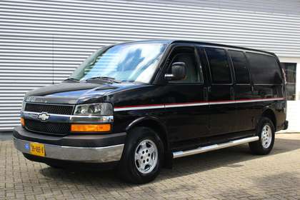Chevrolet Express USA 1500 RWD // V8 automaat - Dubbel cabine - Auto