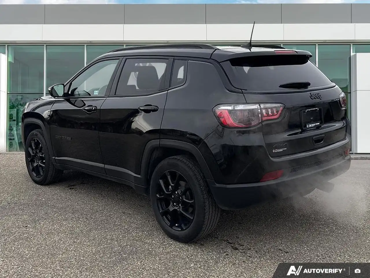Jeep Compass снимка Jeep Compass