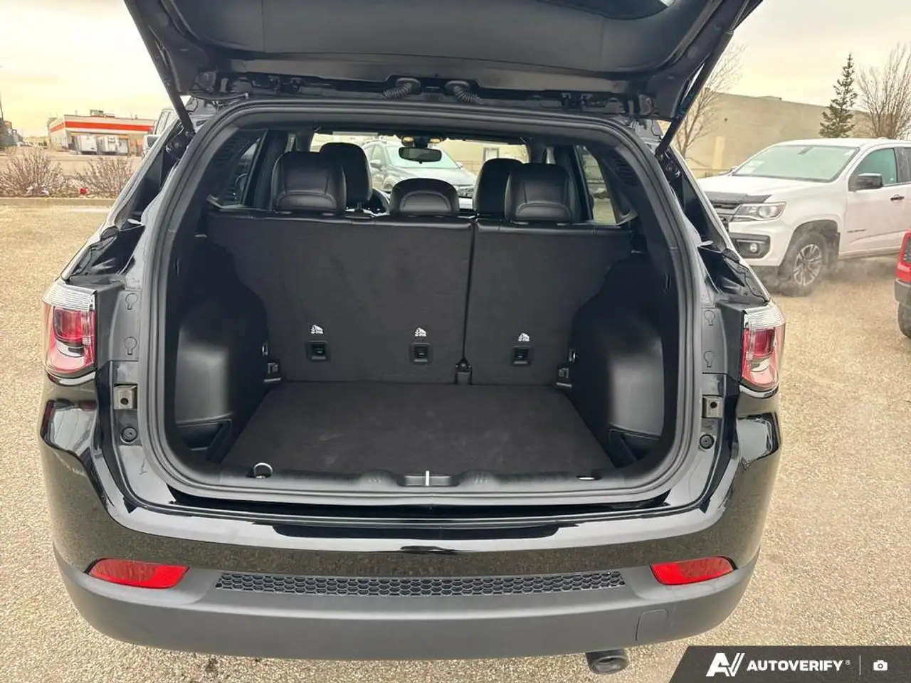Jeep Compass снимка Jeep Compass