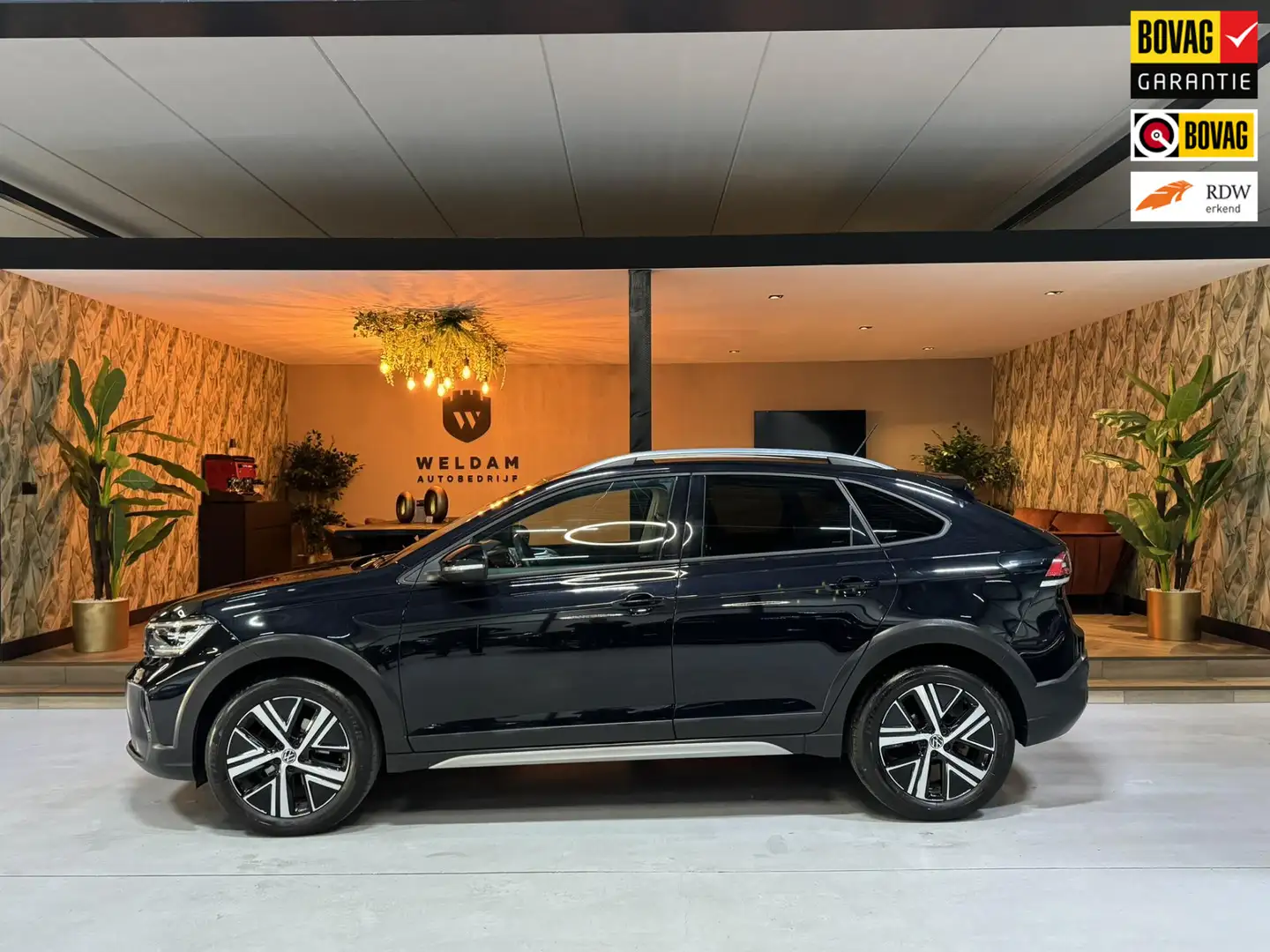 Volkswagen Taigo 1.0 TSI Style Garantie Carplay Camera IQ. Light Ad Чёрный - 1