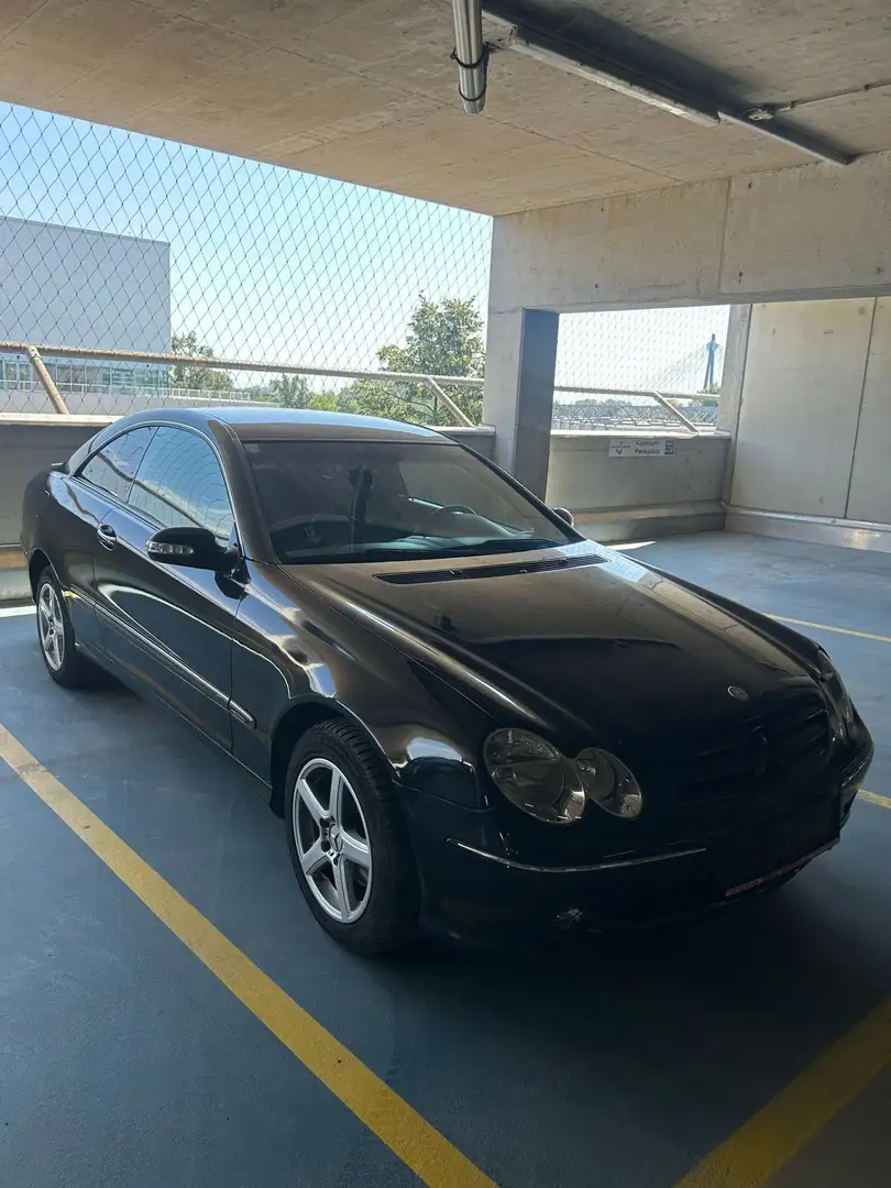 Mercedes-Benz CLK 270 Elegance CDI - 1