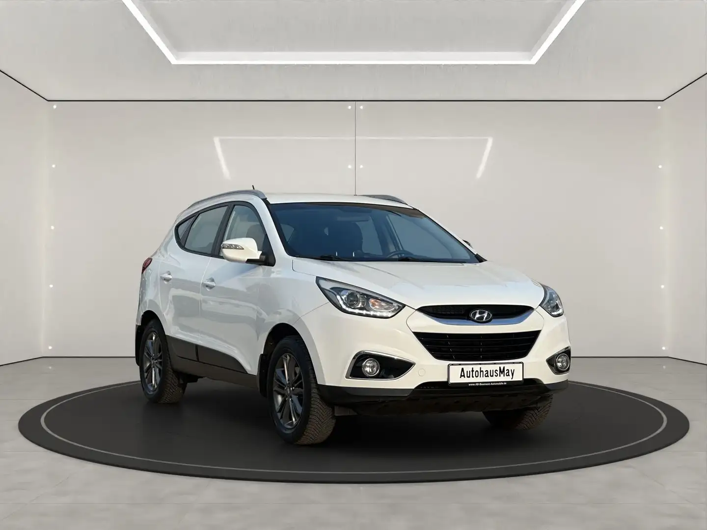 Hyundai iX35 Trend 2WD Automatik Weiß - 1