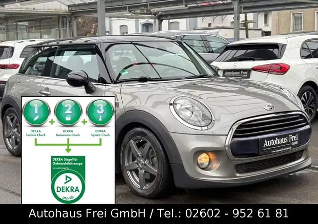 MINI Cooper Mini 3-trg.*TEILLEDER*KLIMAA*PANO*SITZH.*