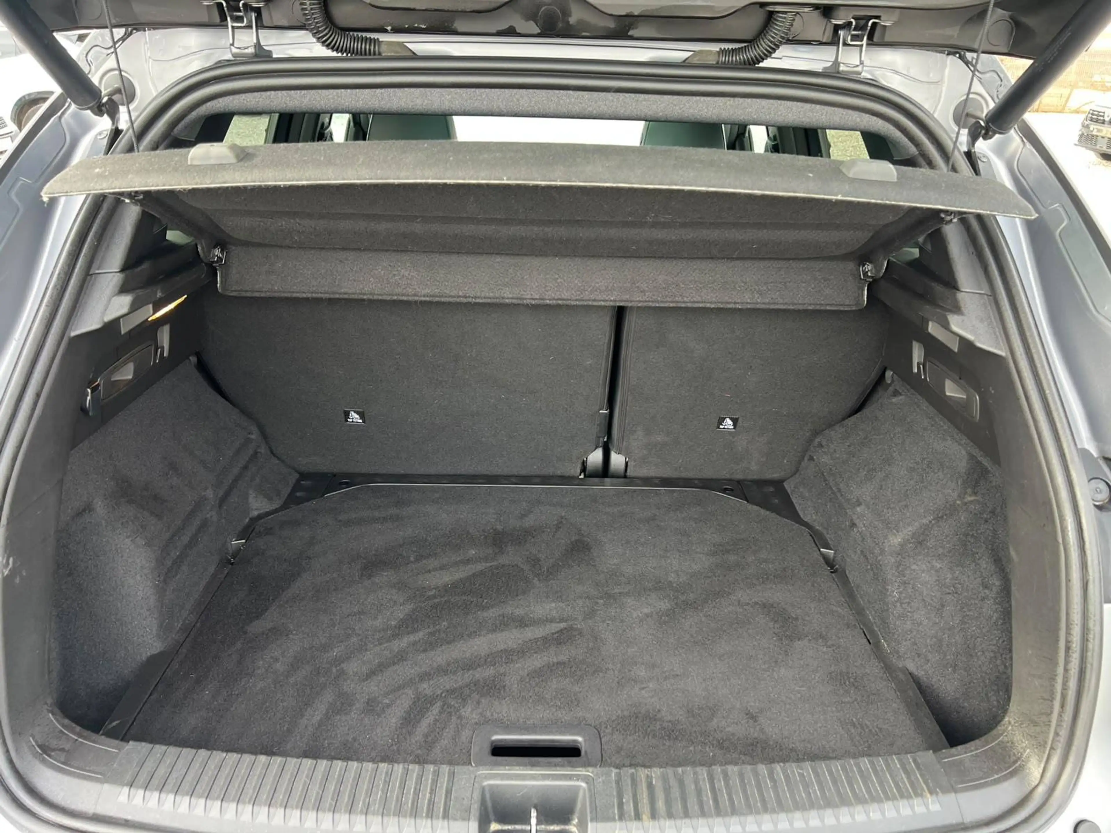 Renault Austral 1.2 E-Tech HEV Techno Esprit Alpine ✅1AN DE GARANTIE✅ — photo 12